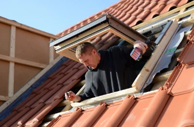Pose de fenêtres de toit Velux à Bourneau